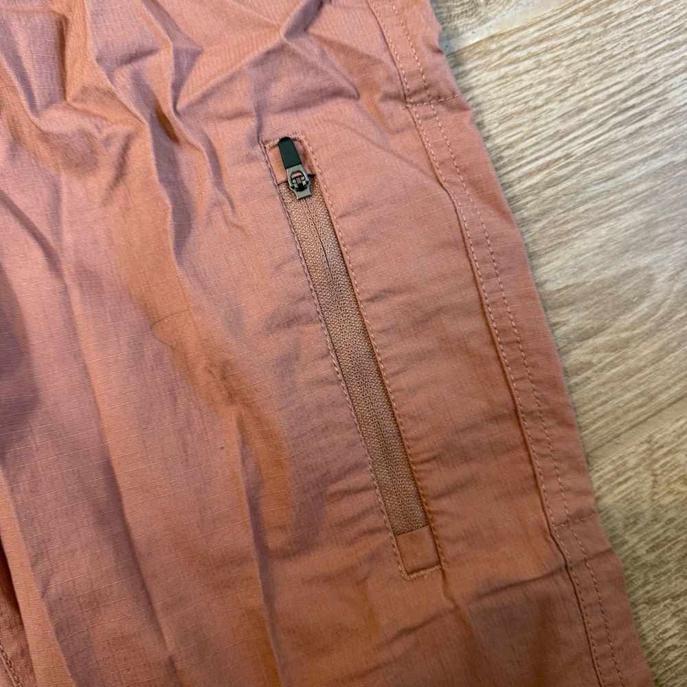 NWT Women's Vuori Ripstop Pants Light Terracotta Size M - Picture 7 of 7